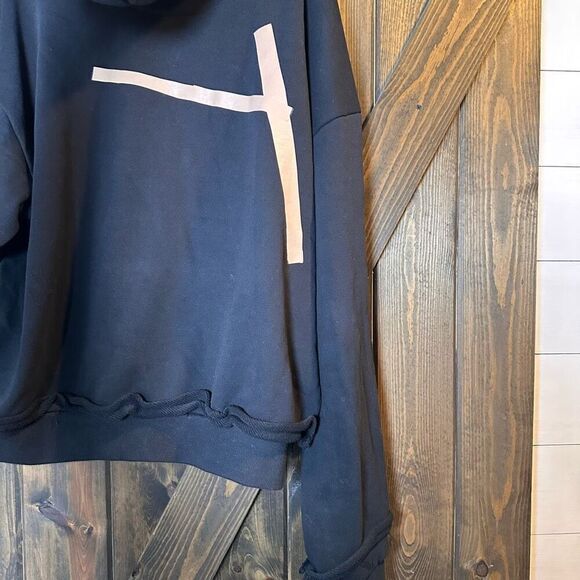 Midnight Studios Graphic PrintHoodie - Picture 4 of 9